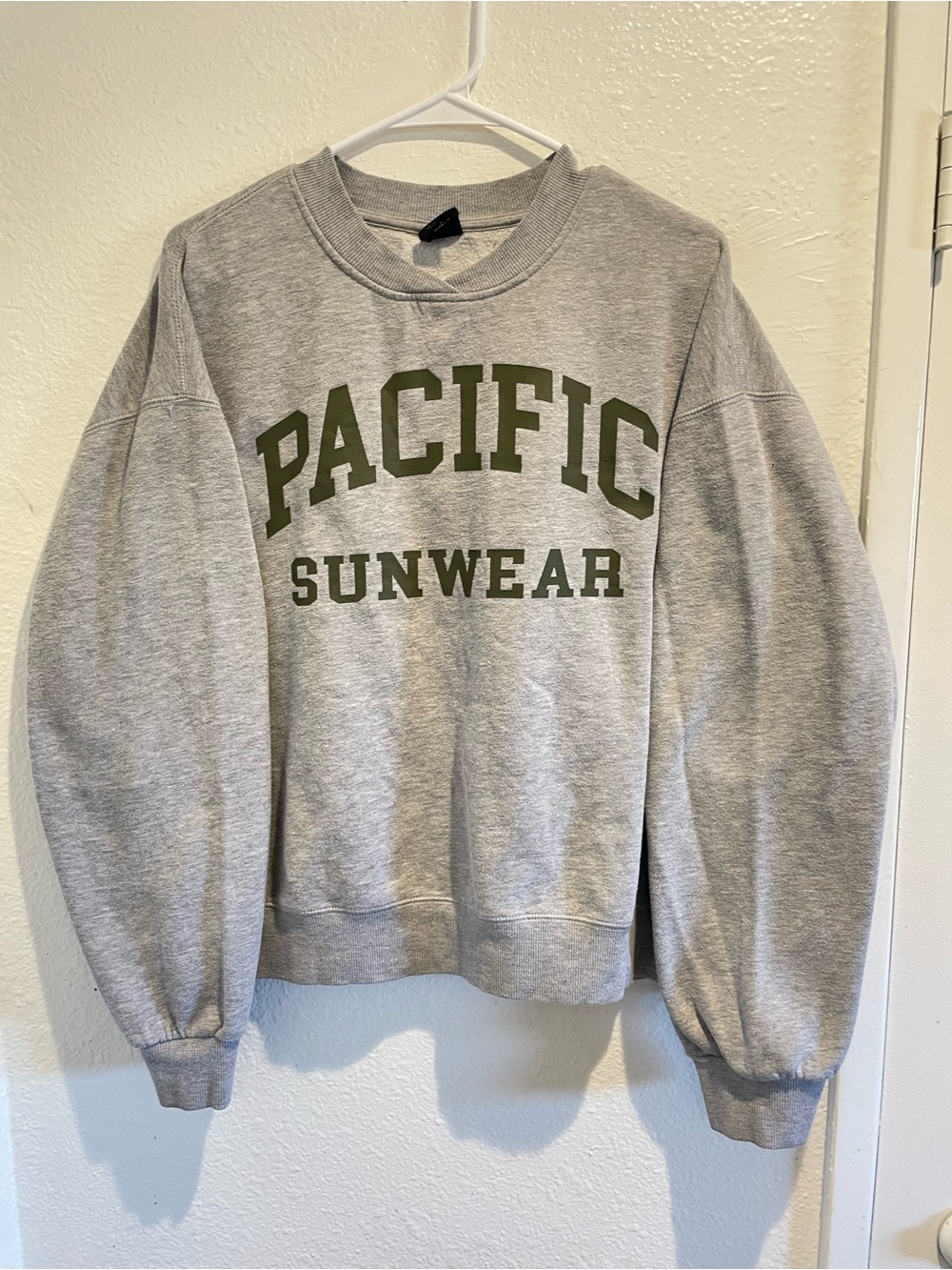 PacSun Oversized Gray Arch Crewneck Balloon Sleeve Sweatshirt M
